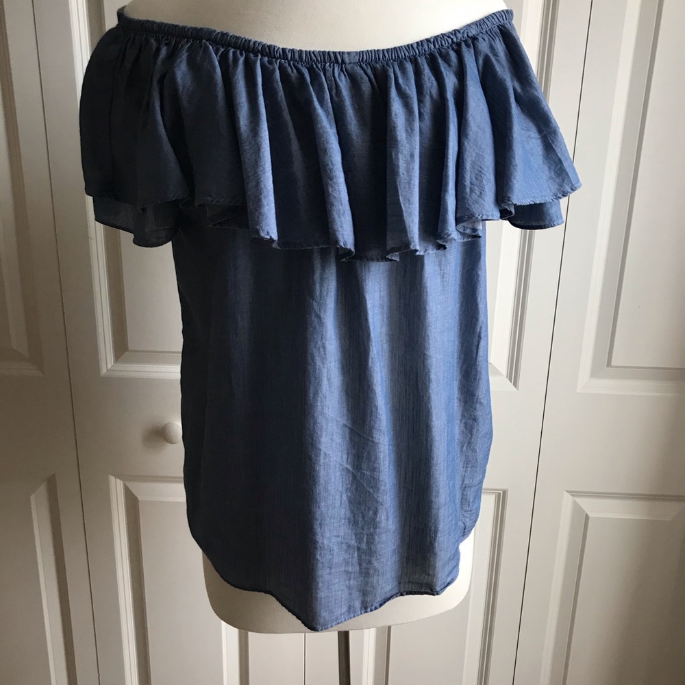 Ruffled denim shirt